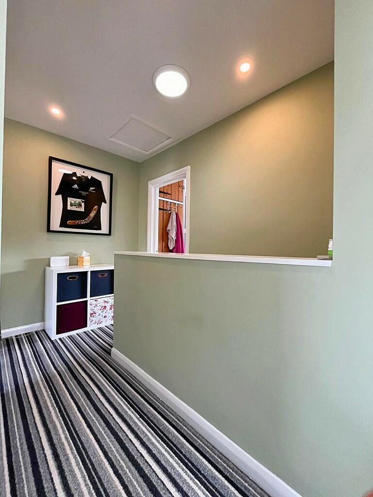 Landing from bed ...