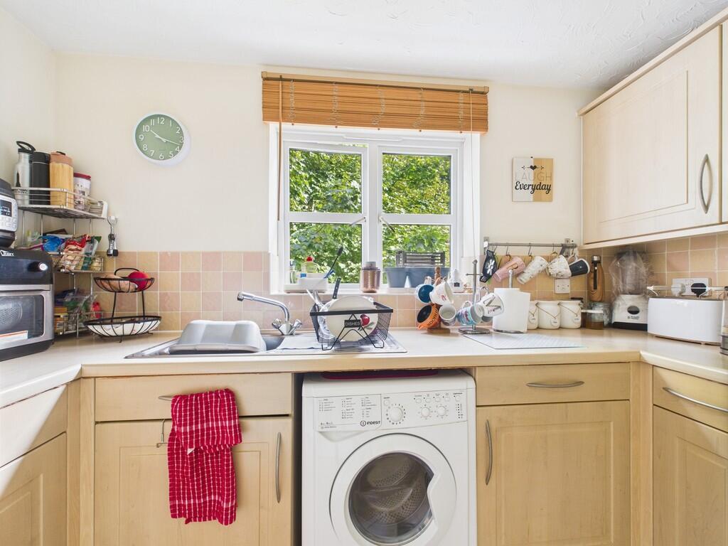 CAM02089G0-PR0538...