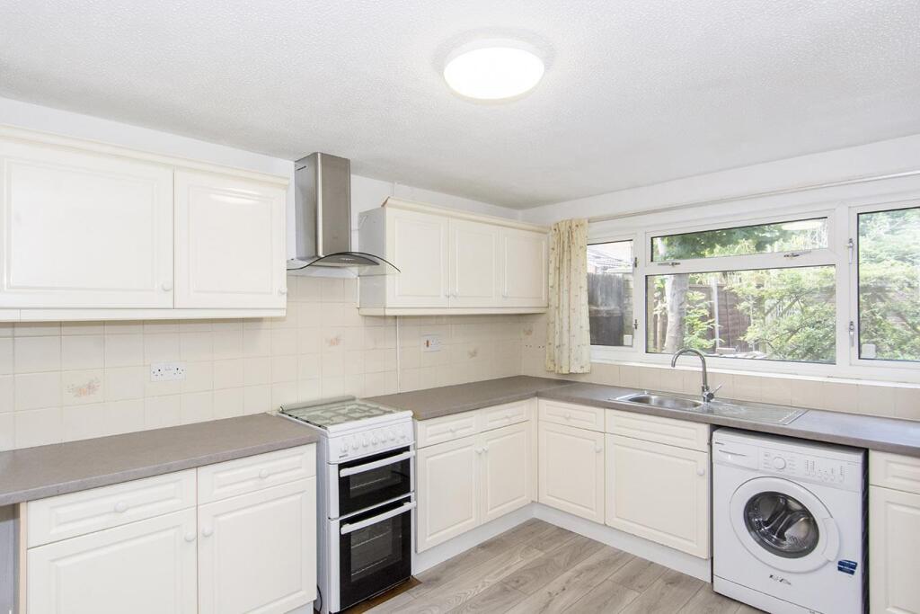 Kitchen/Diner Photo One