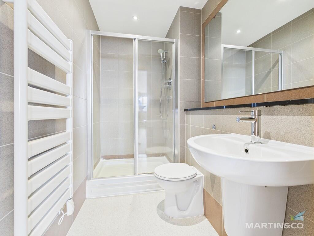 CAM03111G0-PR0352...