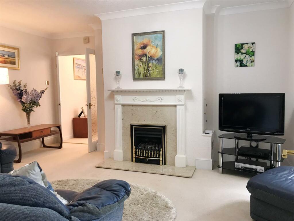 Fam Room 2.JPG