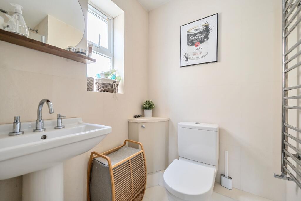 1298191-6-6836f18...