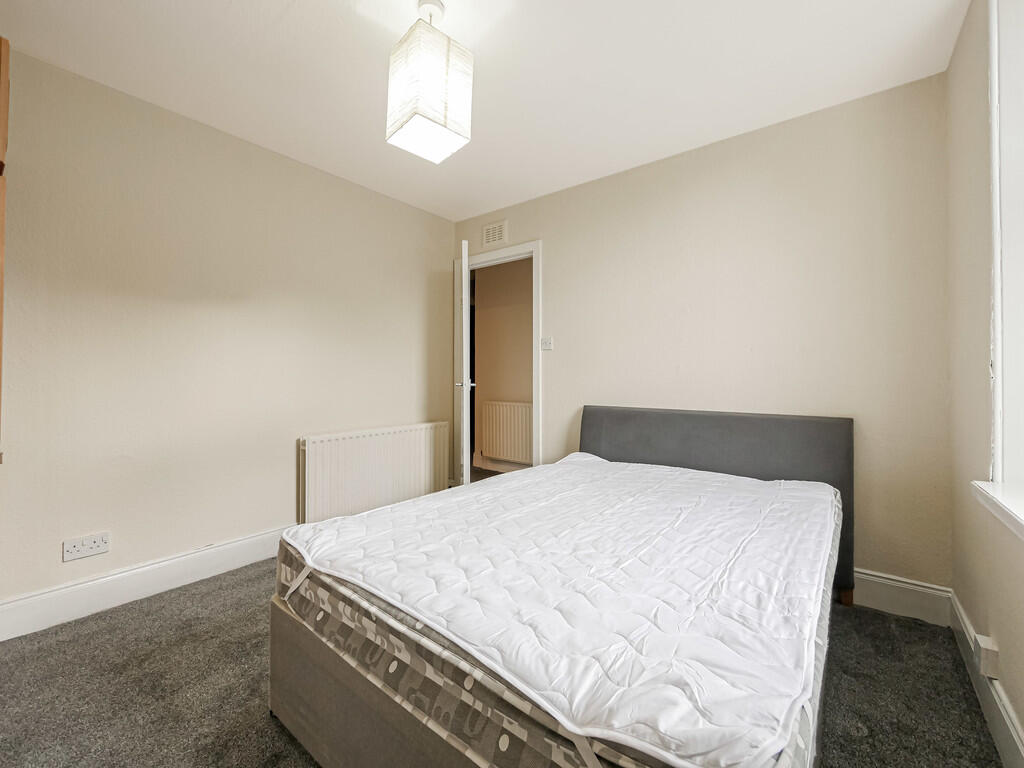 Bedroom 1-2