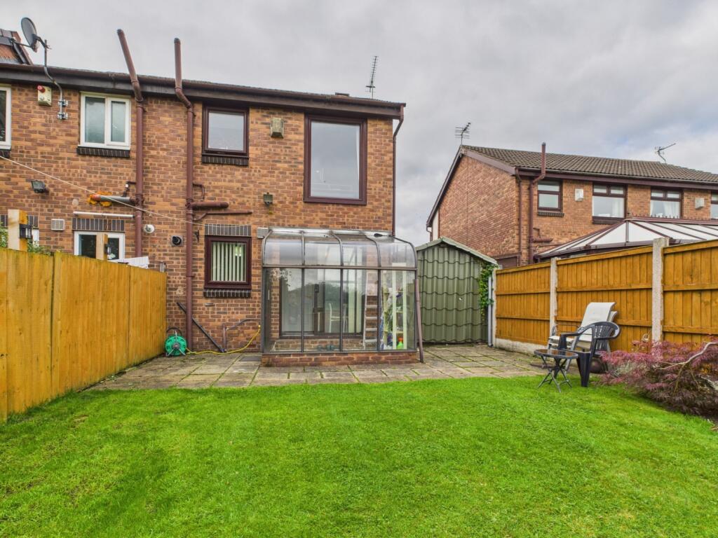 CAM04634G0-PR0051-STILL009