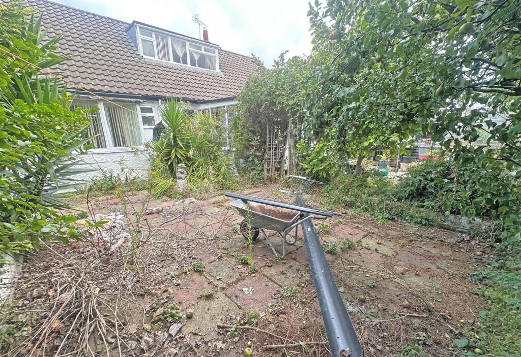 Back Garden View 5.jpg