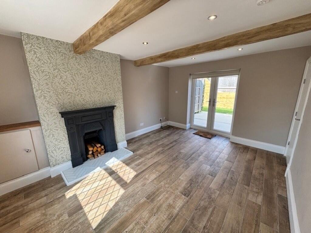 Living room 2