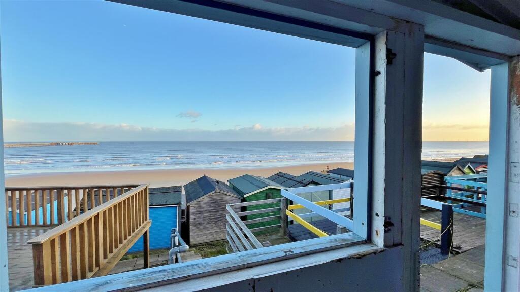 Beach Hut