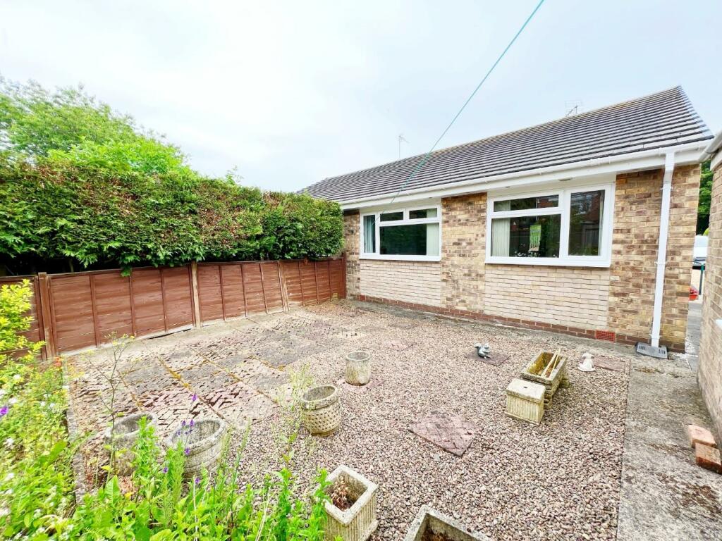 Rear Garden pic 5.jpg