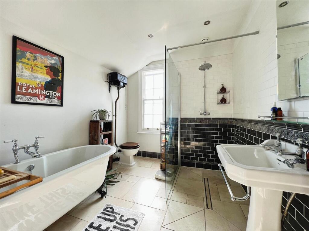 8869c8c9-Plymouth 20Place 20bathroom 202.jpeg