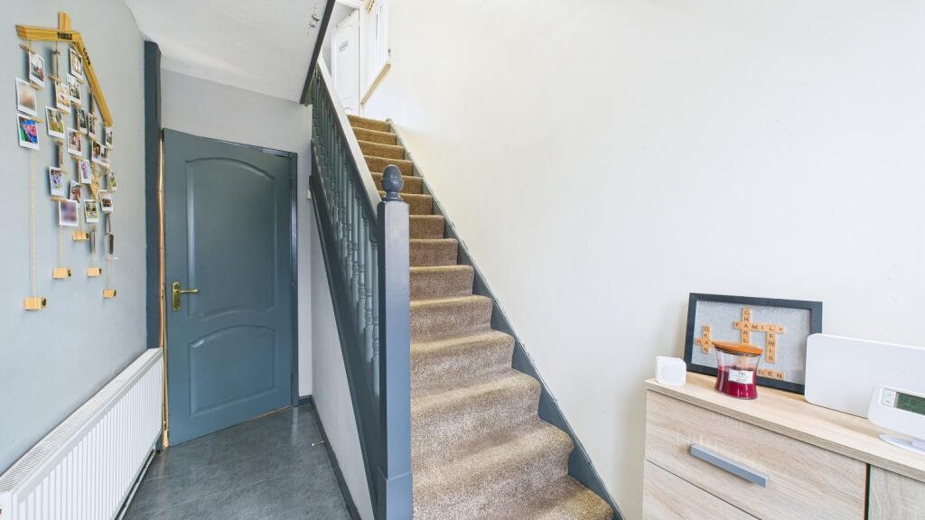 CAM03669G0-PR0038-STILL001