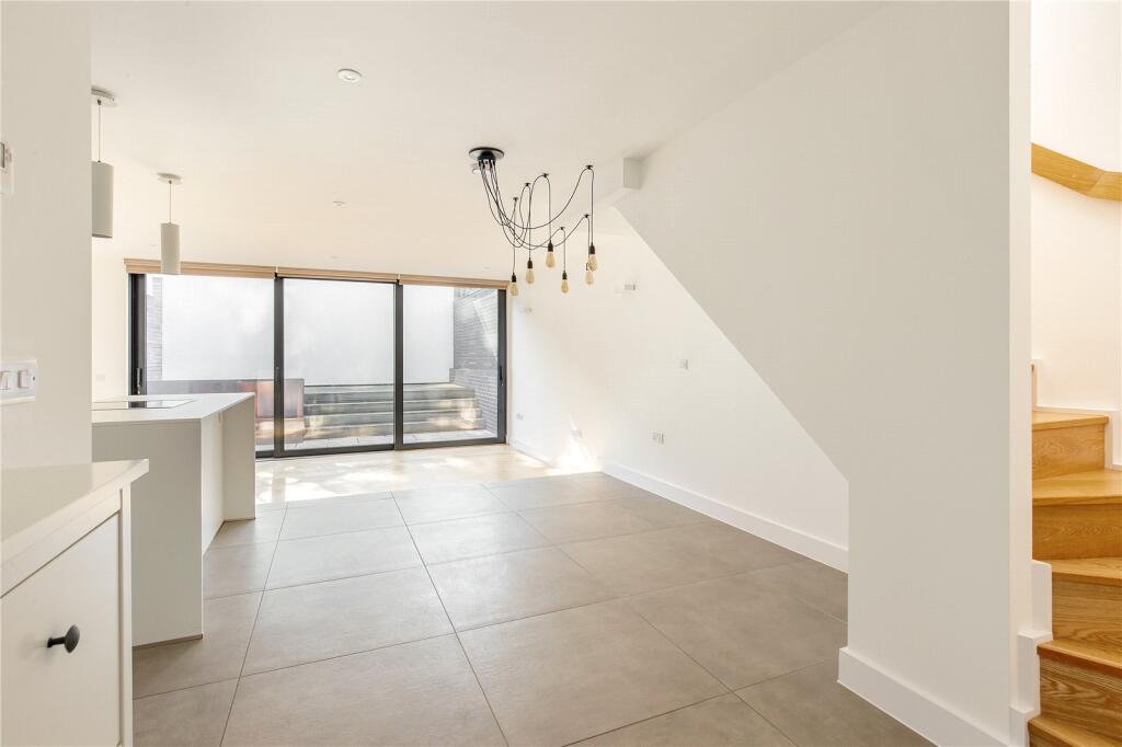 Living/Kitchen