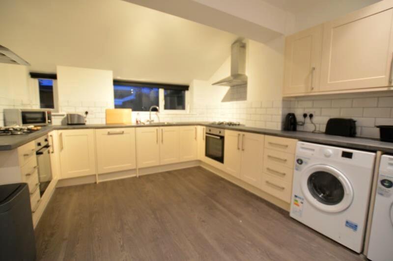 kitchen 2_med