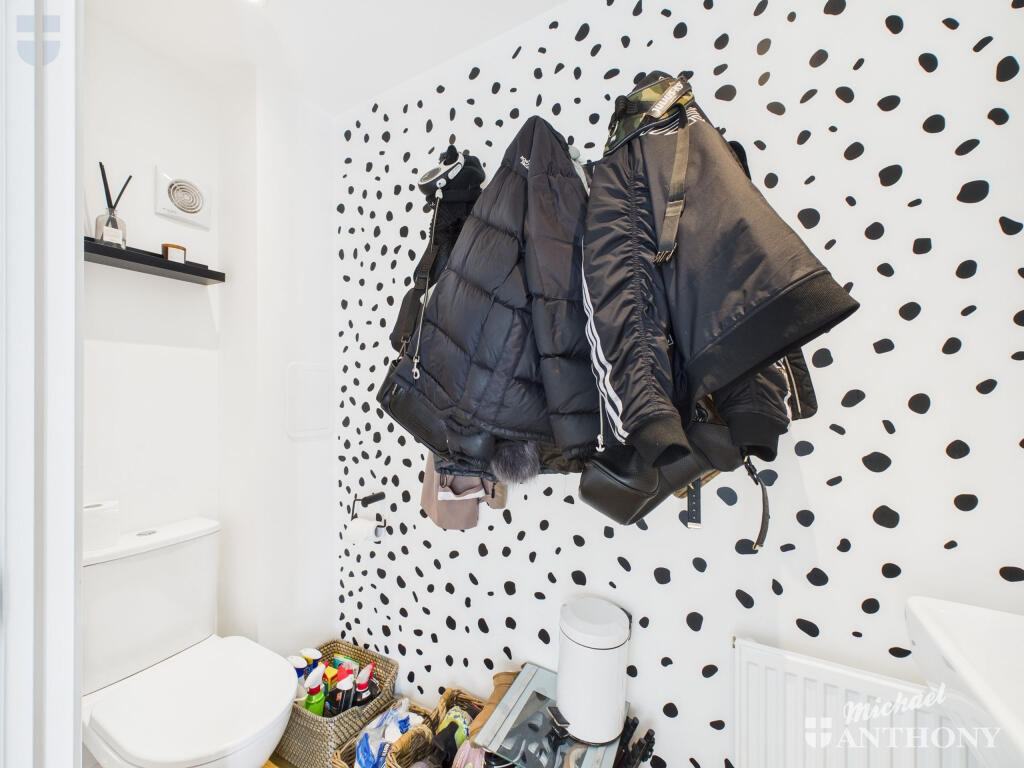 b9857e4ce6664e80b41dc5eabdf92331_80_CAM03218G0-PR0