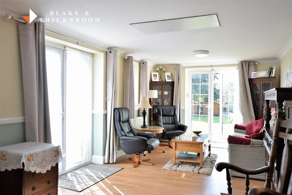 SITTING ROOM