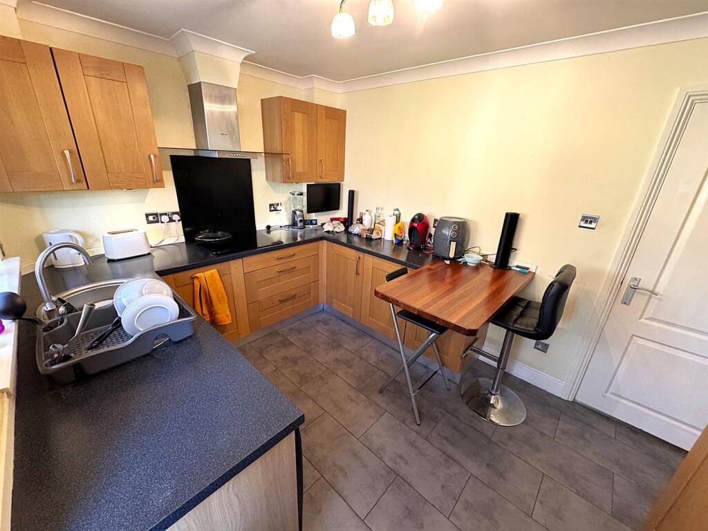 thumbnail_image3 (1).jpg