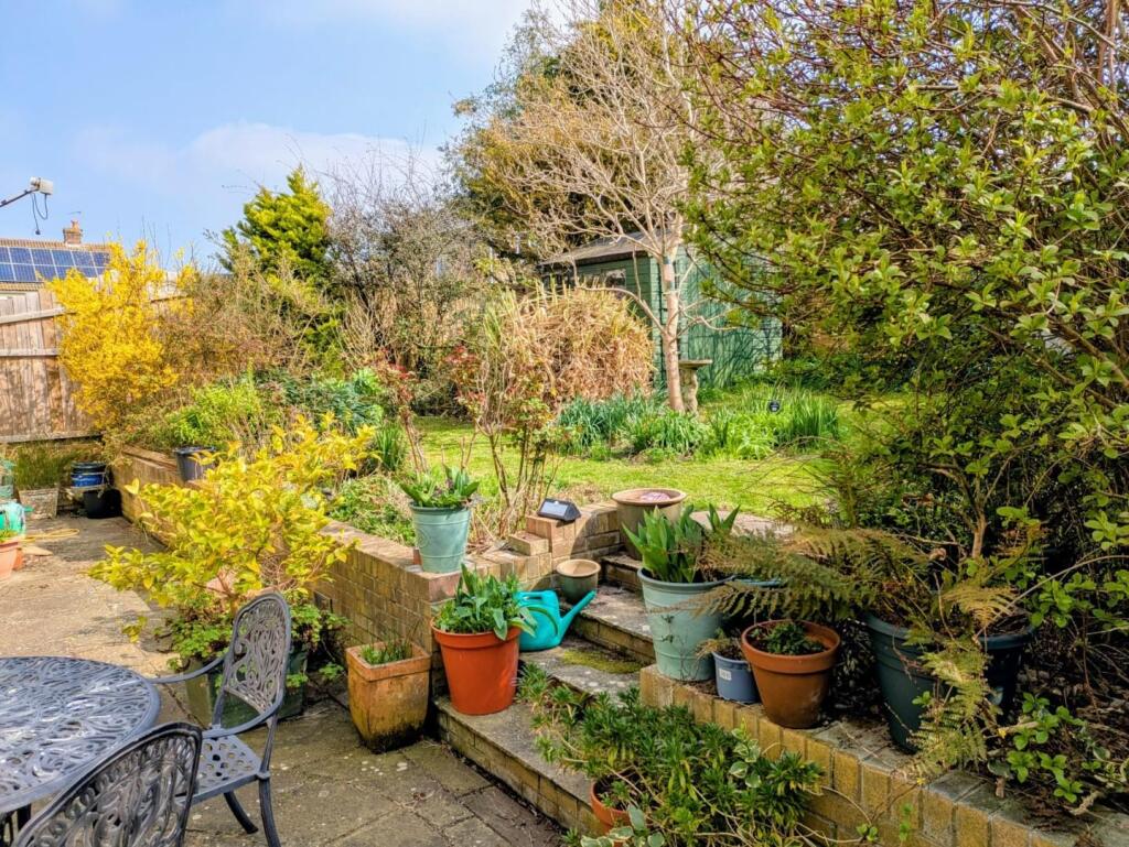 Garden I.jpg