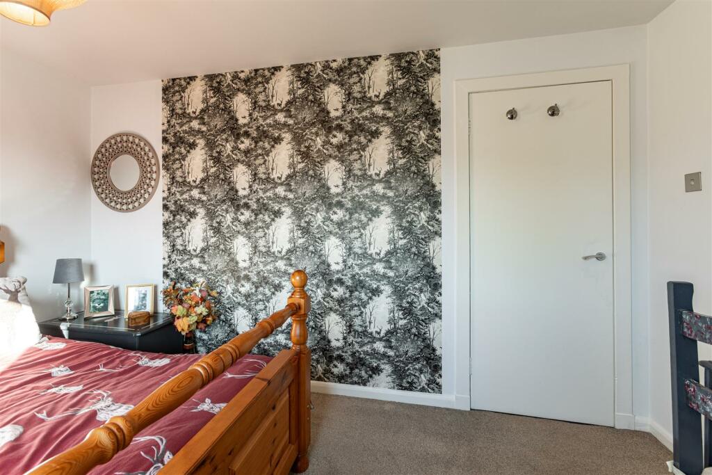 5 Sprouston Road Newtown 32.JPG