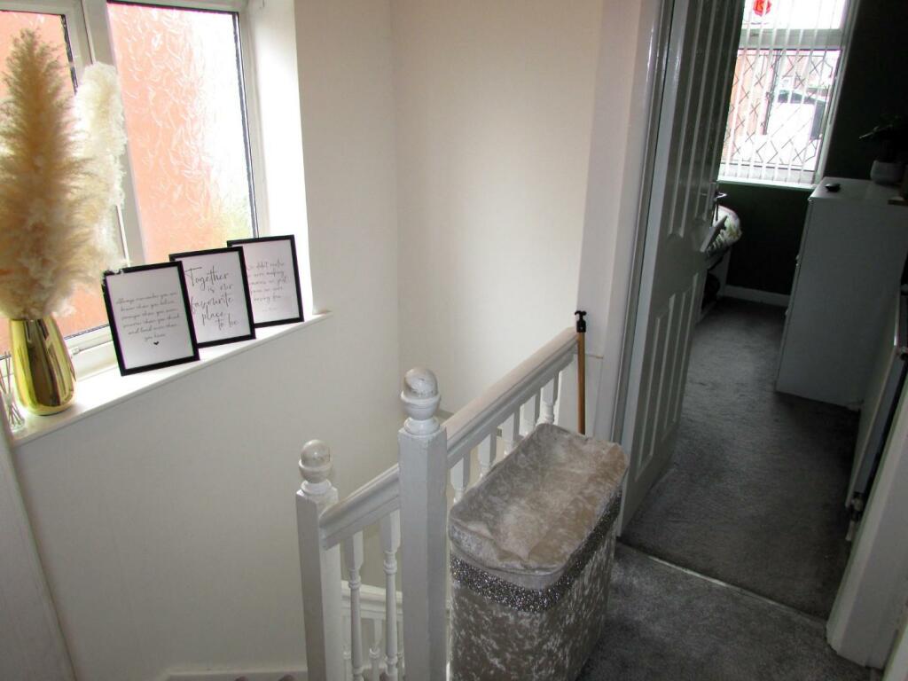 CliftonSt42landing.JPG