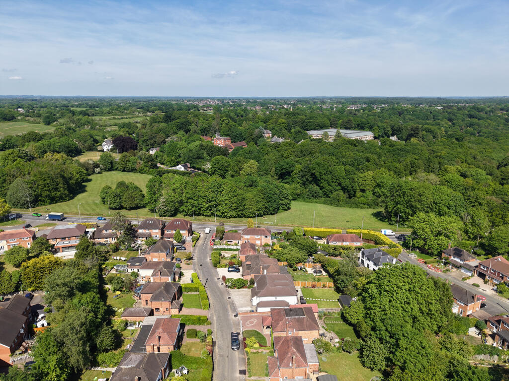 dji_fly_20250514_150442_0412_1747235132616_photo.J