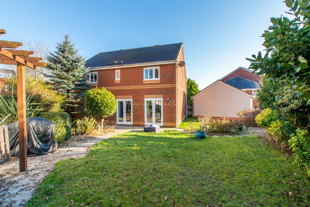 Ragnall Close, Thornhill, HernCrabtree (23).jpg