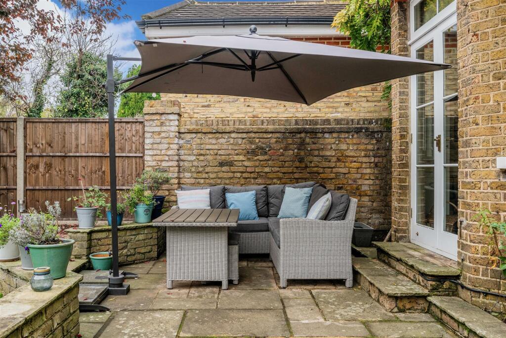 COLLEGE ROAD (4).jpg