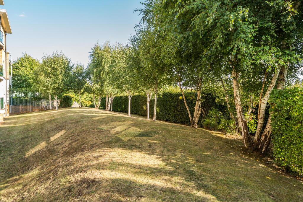 1342524-18-68a89a...