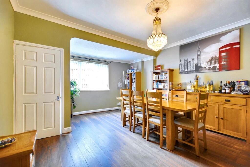 Dining Room_2.jpeg