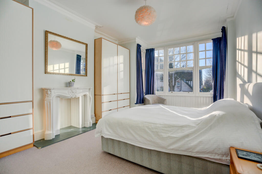 bedroom9