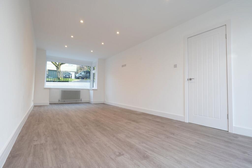 KITCHEN/DINER AND LIVING ROOM