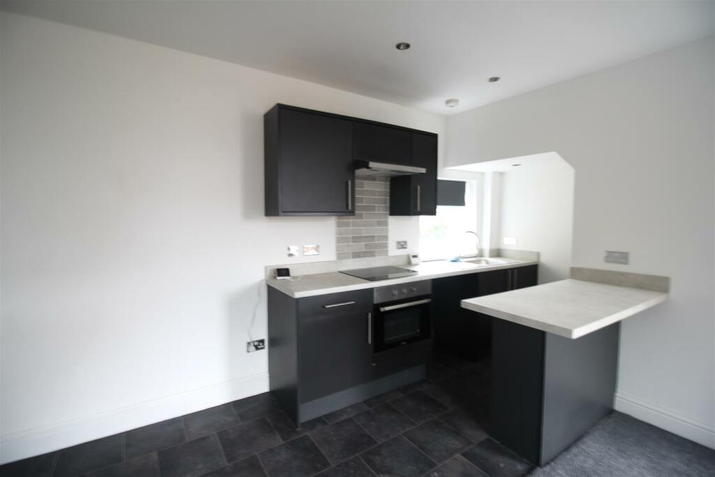 Open Plan Kitchen/Living Room