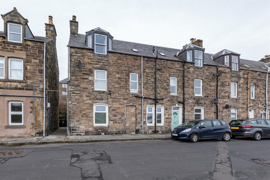 90 Haliburton Place Galashiels 03.JPG