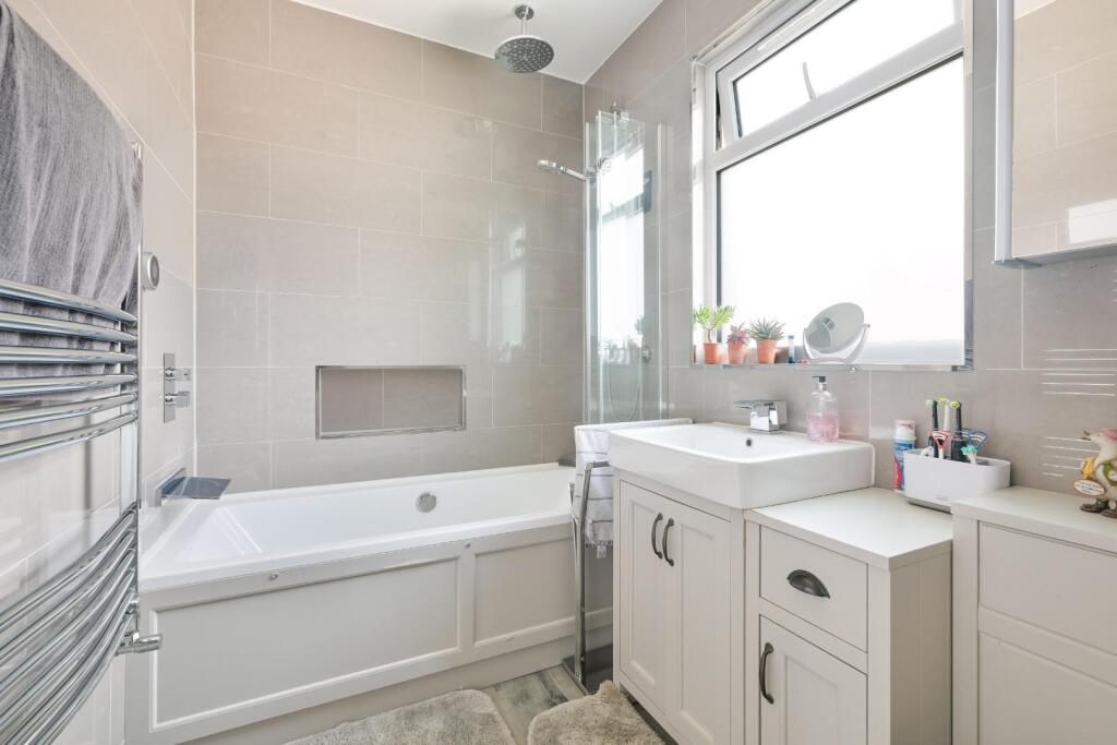 TUDOR AVENUE, 36- (10).jpg