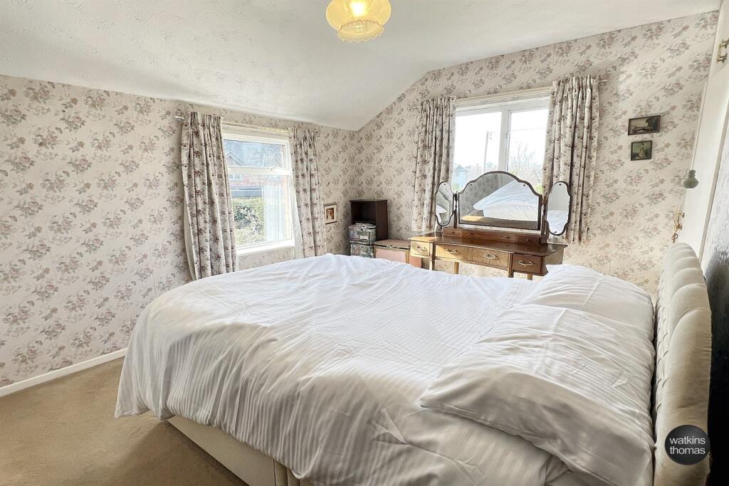 bed 1
