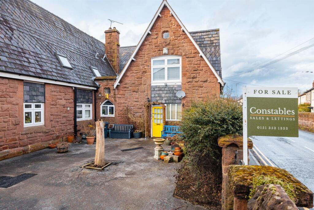 23 Scholars Court-5.jpg