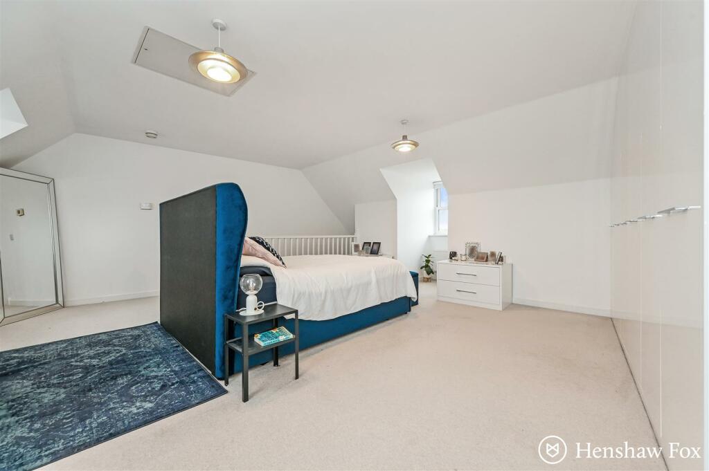 Ph9_5578685 - Copy.jpg