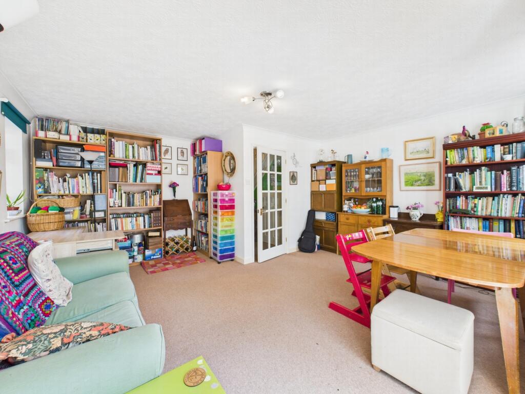 Sitting room 2