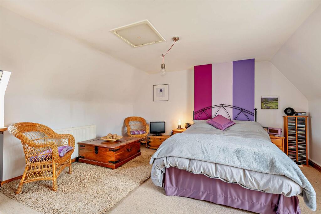 8644760-interior13-800 - Copy.jpg