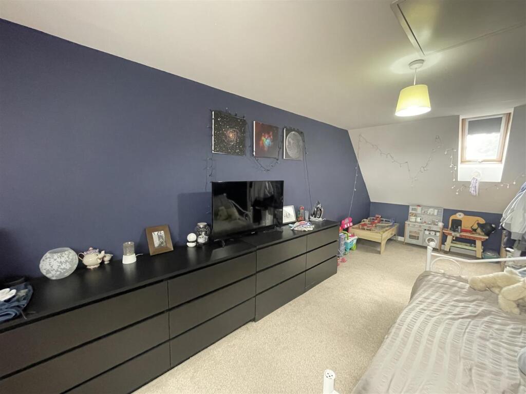 19 sandringham.jpg