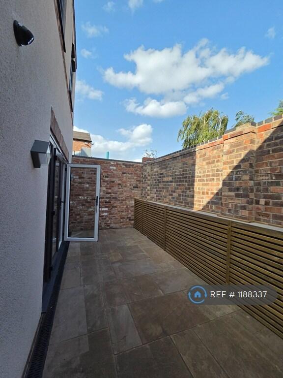 Flat 1 External Private Courtyard
