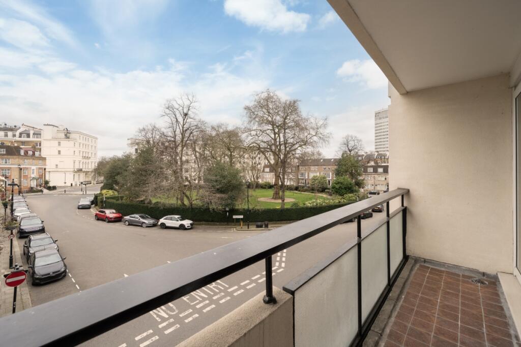 Sussex Square 15 ...