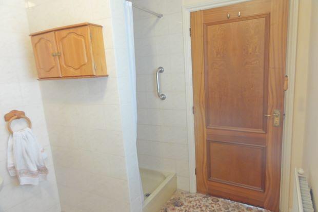 Bath/Shower Room