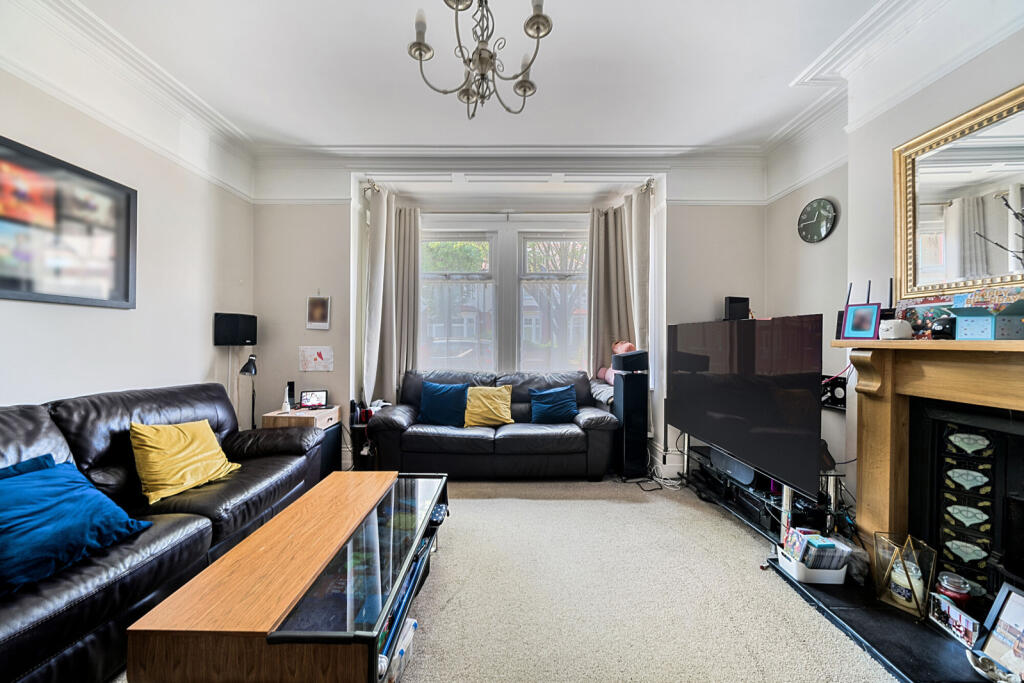 1311408-2-6854099...