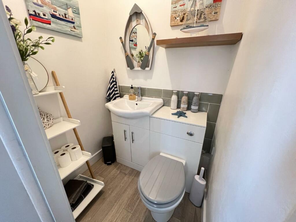 Lower Ground Floor Cloakroom