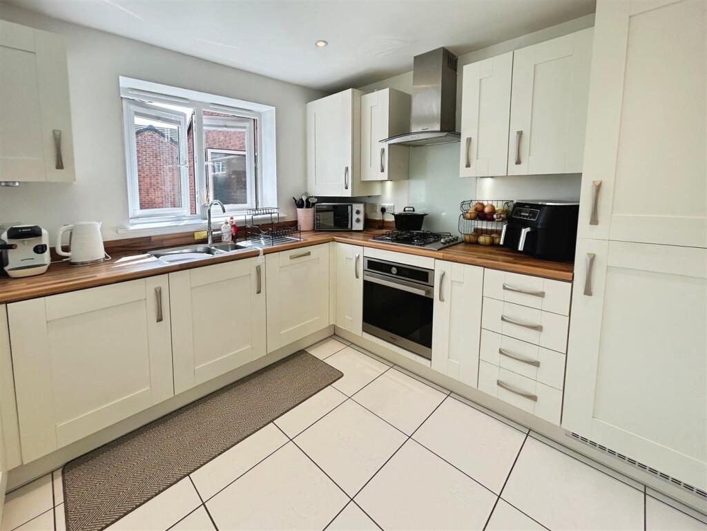 646ea719-8-4C26-85A5-D7A9892018F0-1141-000000E3275