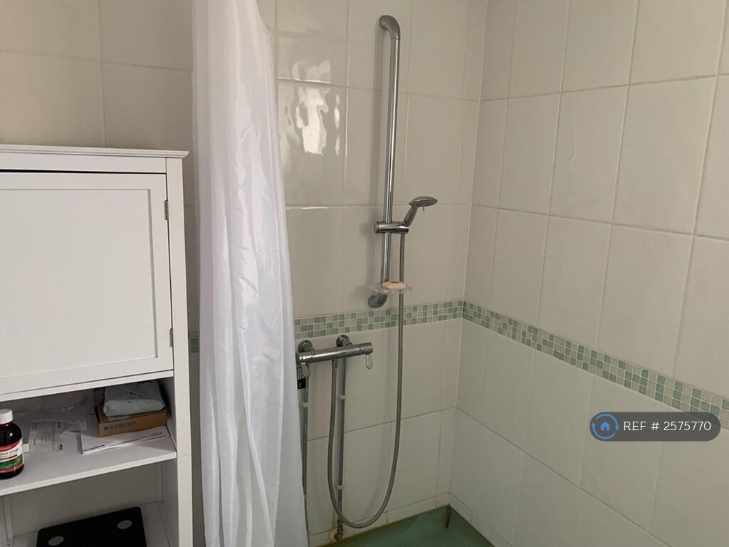 Upstairs Wet Room