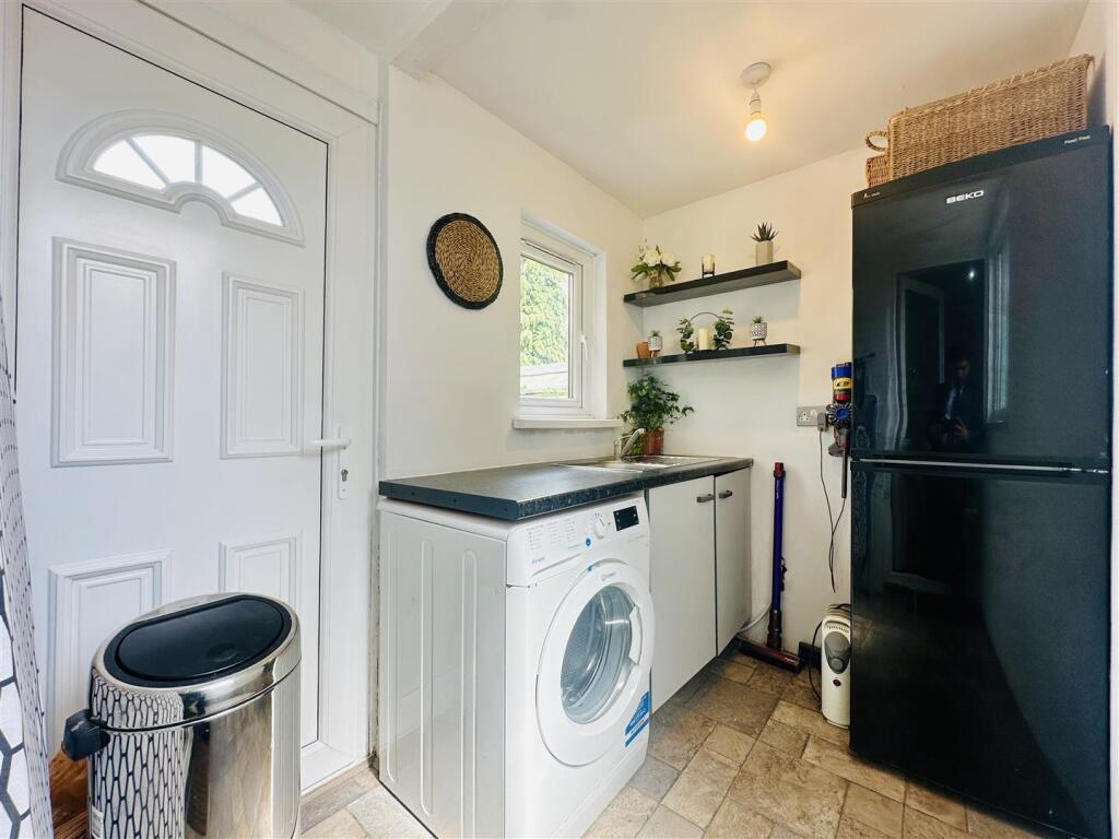 UTILITY ROOM