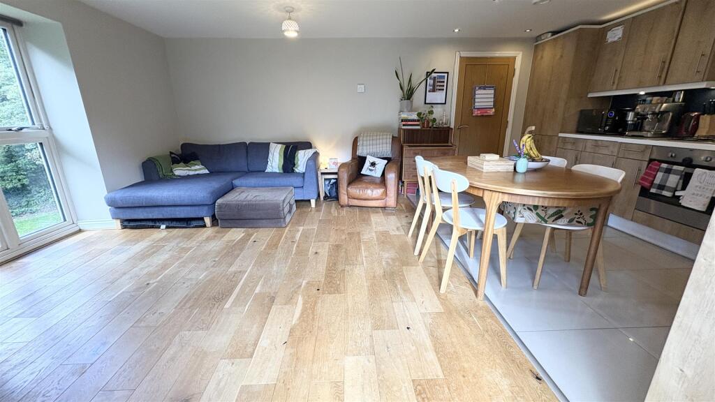 Open Plan Kitchen/Living Room