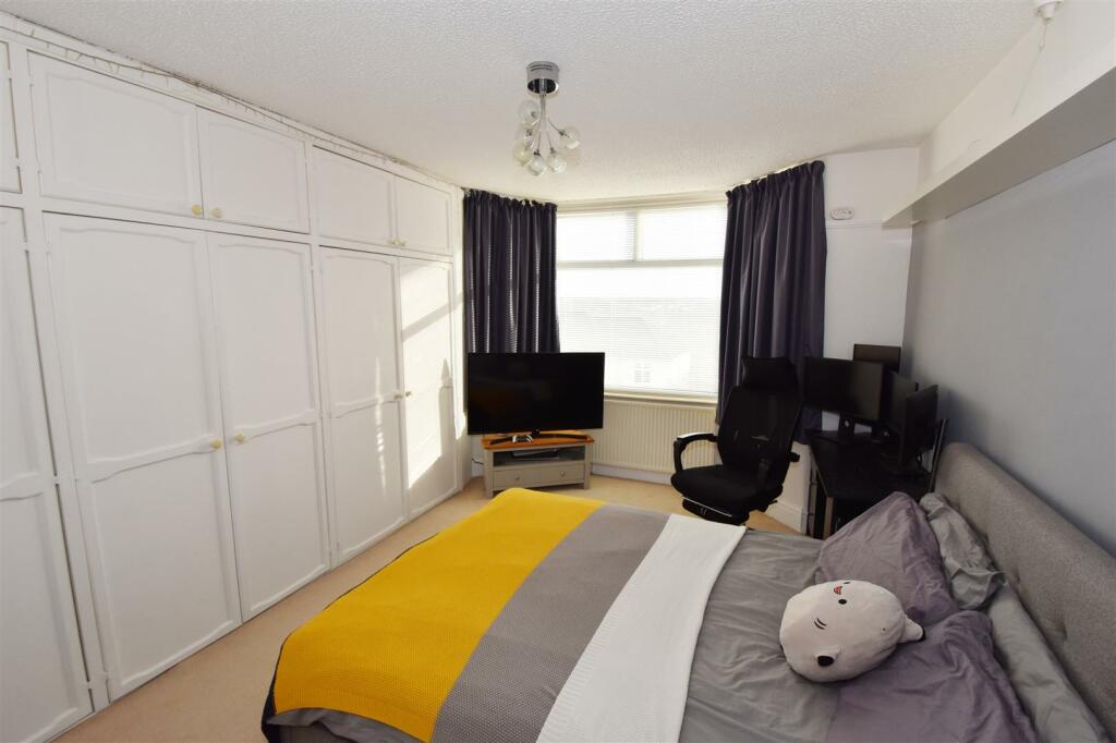 Bedroom one.jpg