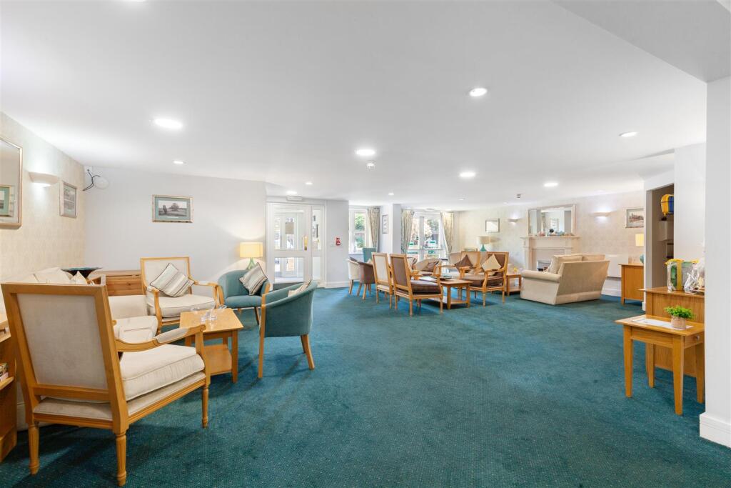 01-85a4PDMCS 24 Stewart Court (1).jpg