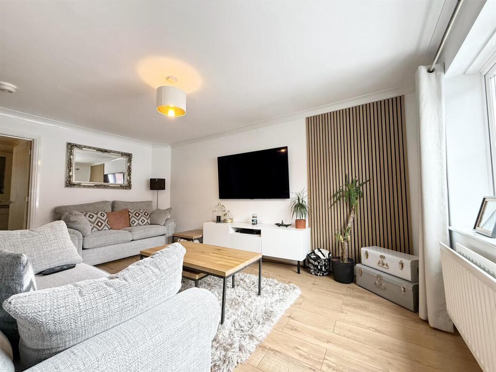 IMG_4768 (Large).JPG